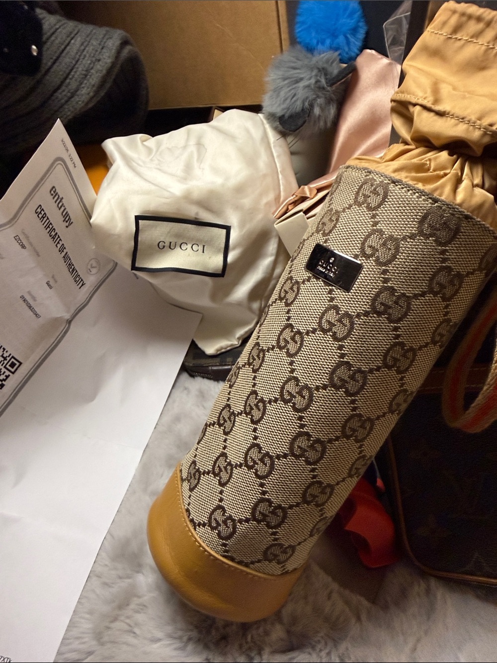 Gucci Beige GG Monogram Drawstring Mini Water Bottle Bag with Tan Trim - Picture 4 of 15